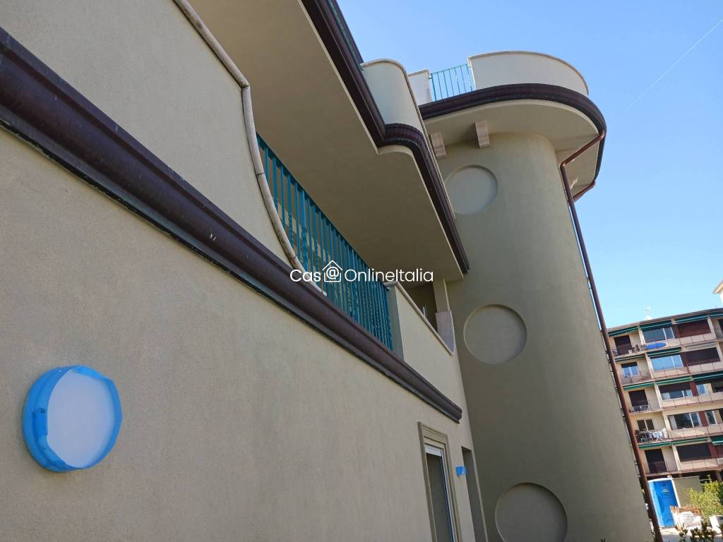 Appartamento a Viareggio in Via Vittorio Alfieri, 24 - Foto 2