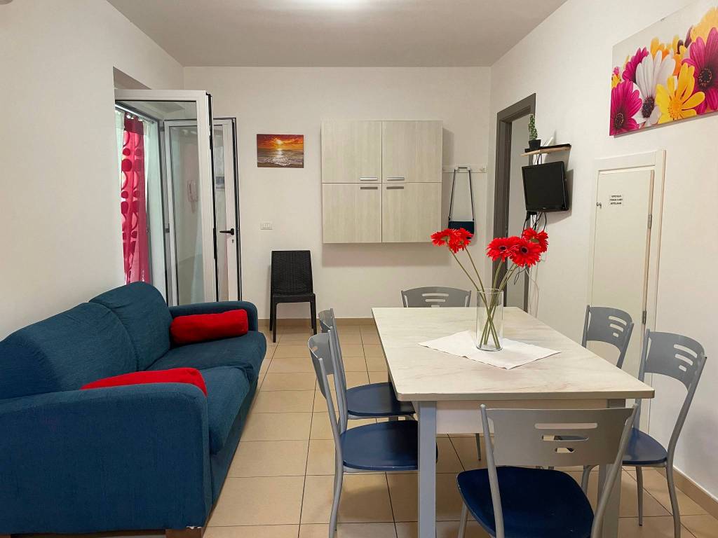 Villa a Alba adriatica in Via Marche, 12 - Foto 4