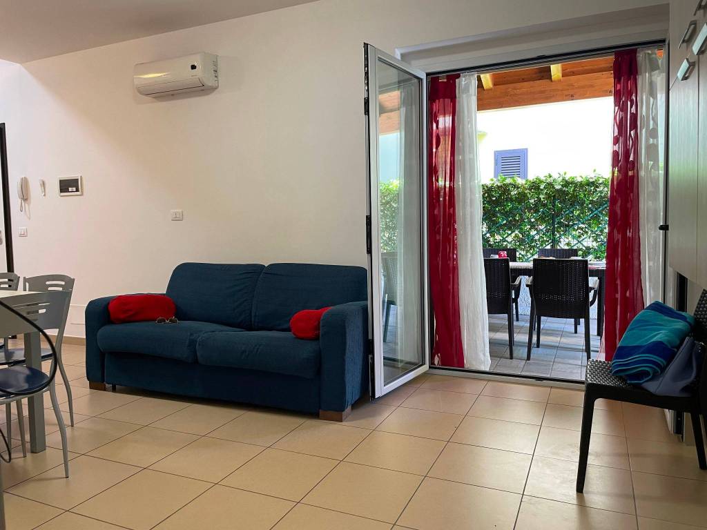 Villa a Alba adriatica in Via Marche, 12 - Foto 5