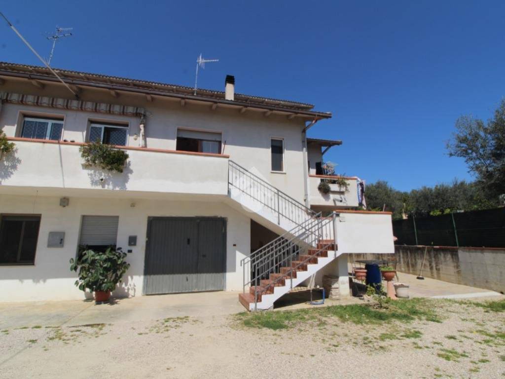 Villa a Moscufo in CONTR. PISCHIARANO, 1 - Foto 2