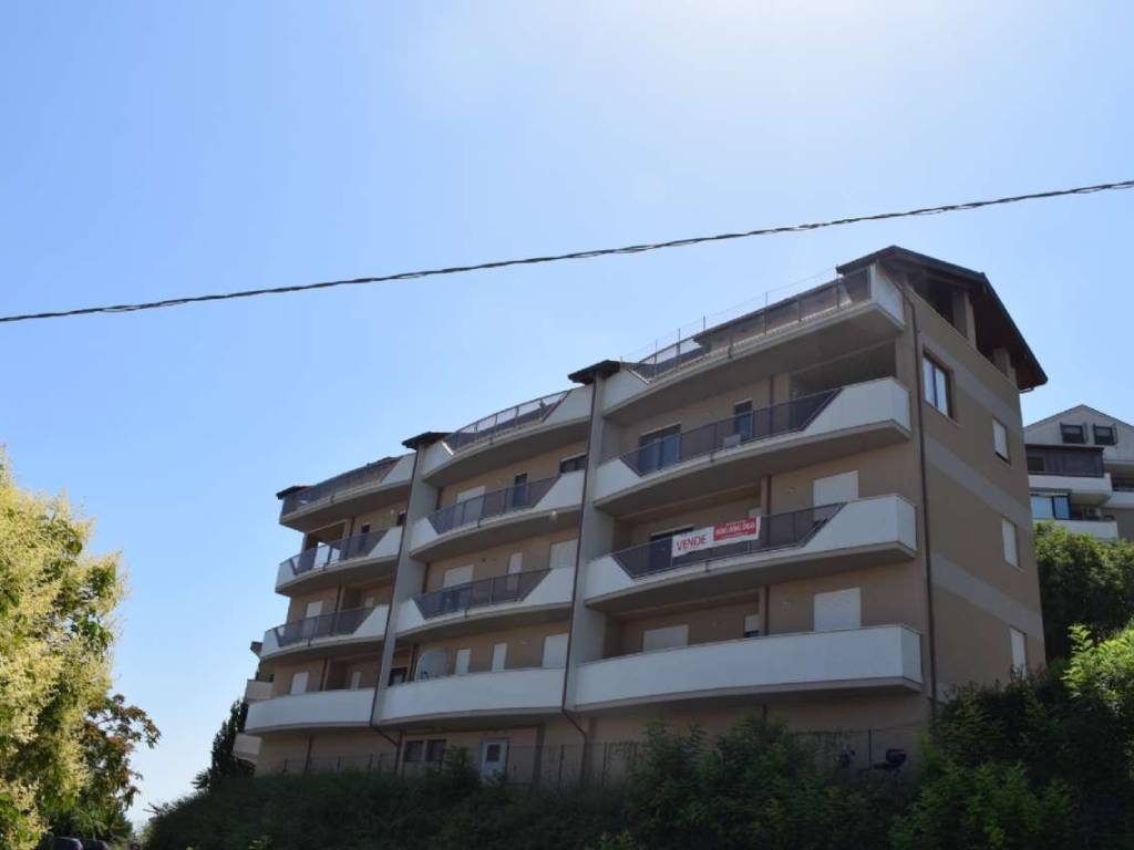 Appartamento a Chieti in Via Monsignor Rocco Cocchia - Foto 2