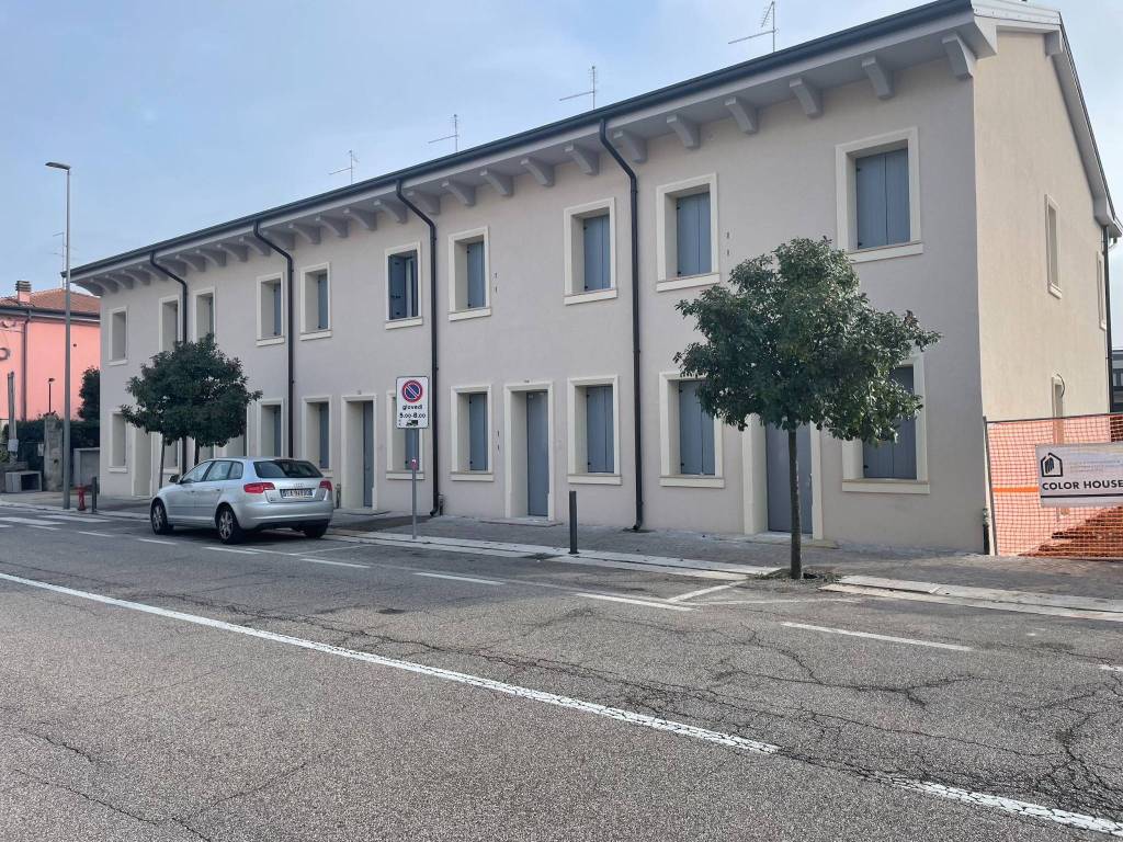 Villetta a schiera a Villafranca di verona in Via Quadrato - Foto 5