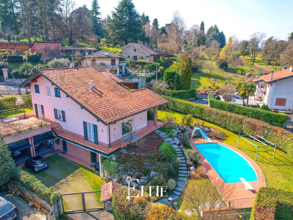 Villa a Azzate in Via Camillo Benso di Cavour, 16 - Foto 5