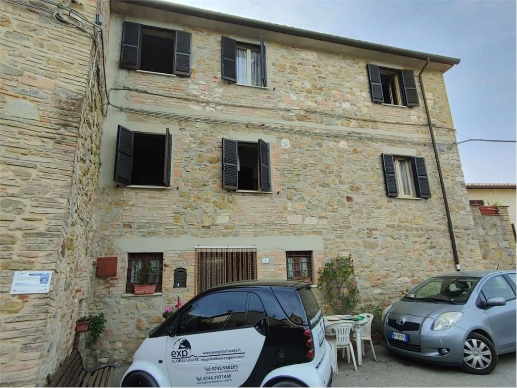 Rustico / casale a Gualdo cattaneo - Foto 3