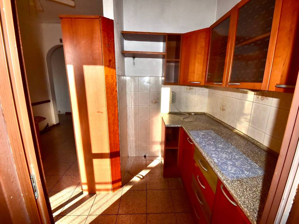 Appartamento a Limbiate in Via Silvio Pellico, 8 - Foto 5