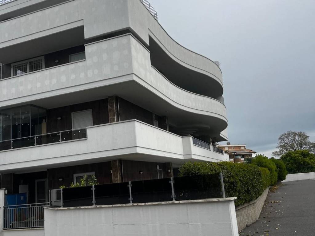 Appartamento a Roma in Via Forno Saraceno, 98 - Foto 1