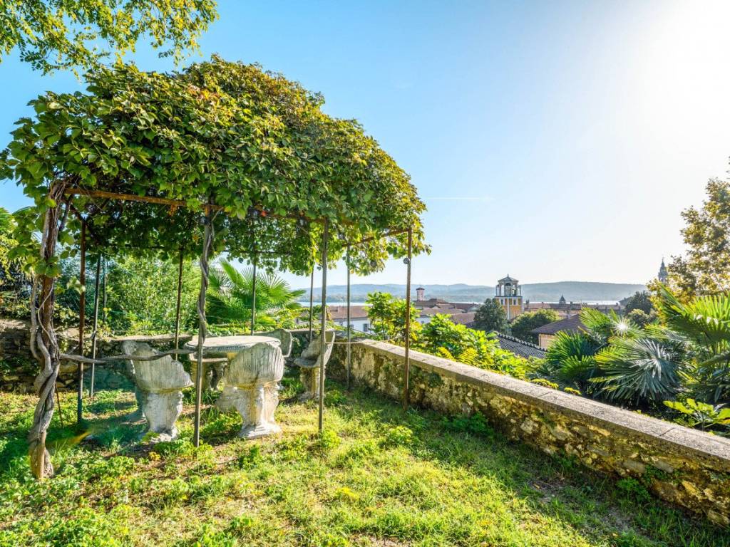 Villa a Arona in via Cantoni, 10 - Foto 3