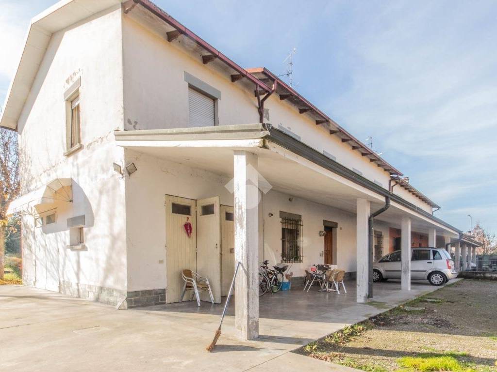 Villa a Correggio in Via Dinazzano, 14 - Foto 3