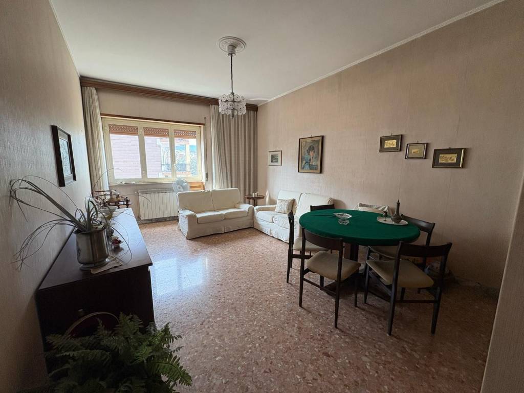 Appartamento a Cosenza in Piazza Zumpini - Foto 4