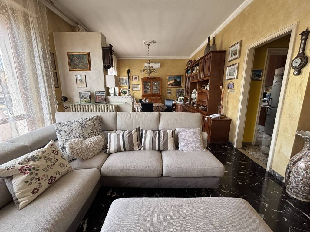 Villa a Curtatone in Via Pozzarello, 21 - Foto 2