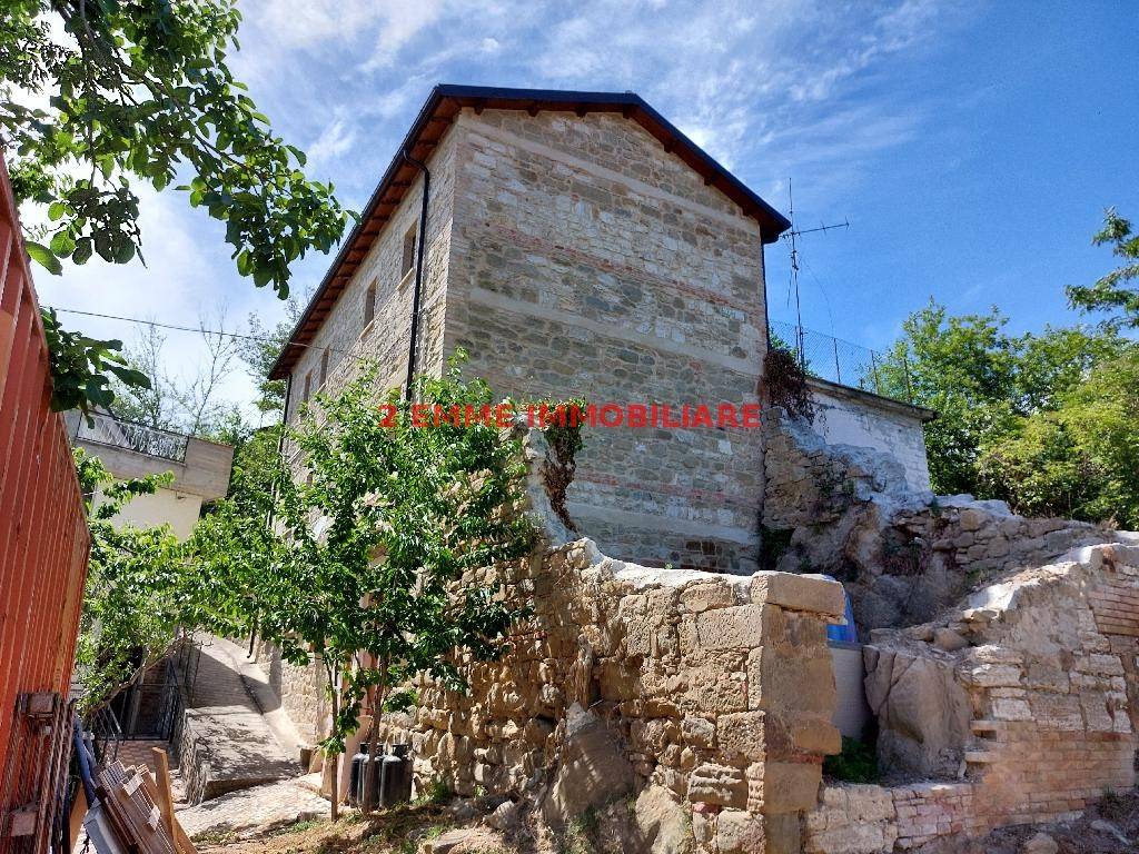Rustico / casale a Roccafluvione in VIA OLIBRA 6 - Foto 2