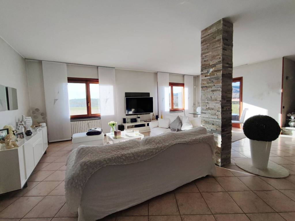 Villa a Maggiora - Foto 4
