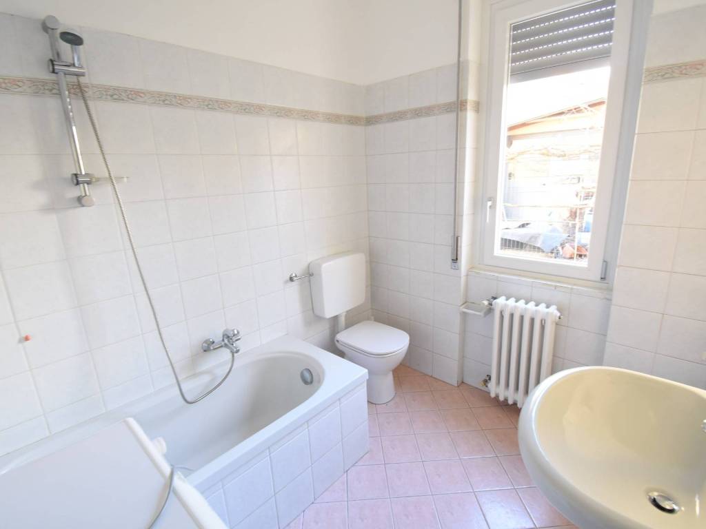 Appartamento a Osnago in Via della Tecnica - Foto 5