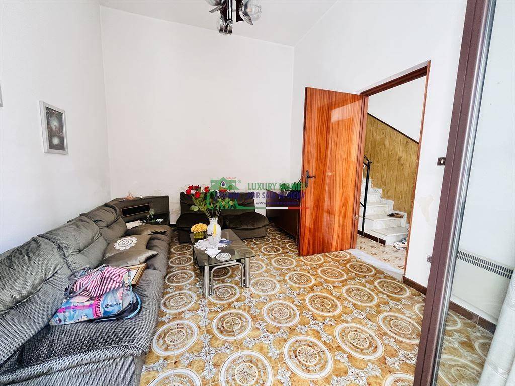 Casa indipendente a Vittoria in Via della Resistenza - Foto 2