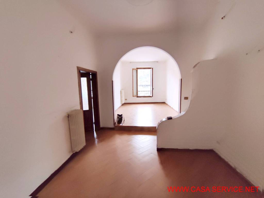 Appartamento a Montevarchi in Via 4 Novembre - Foto 3