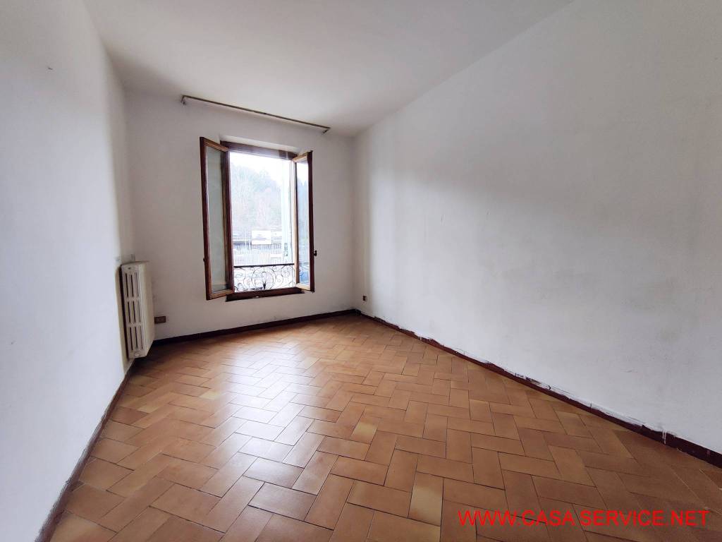 Appartamento a Montevarchi in Via 4 Novembre - Foto 4