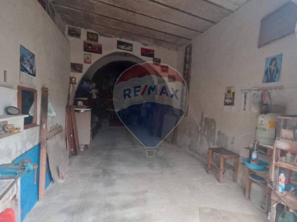 Box / garage a Chiaramonte gulfi in via borgo fontana, 34 - Foto 2
