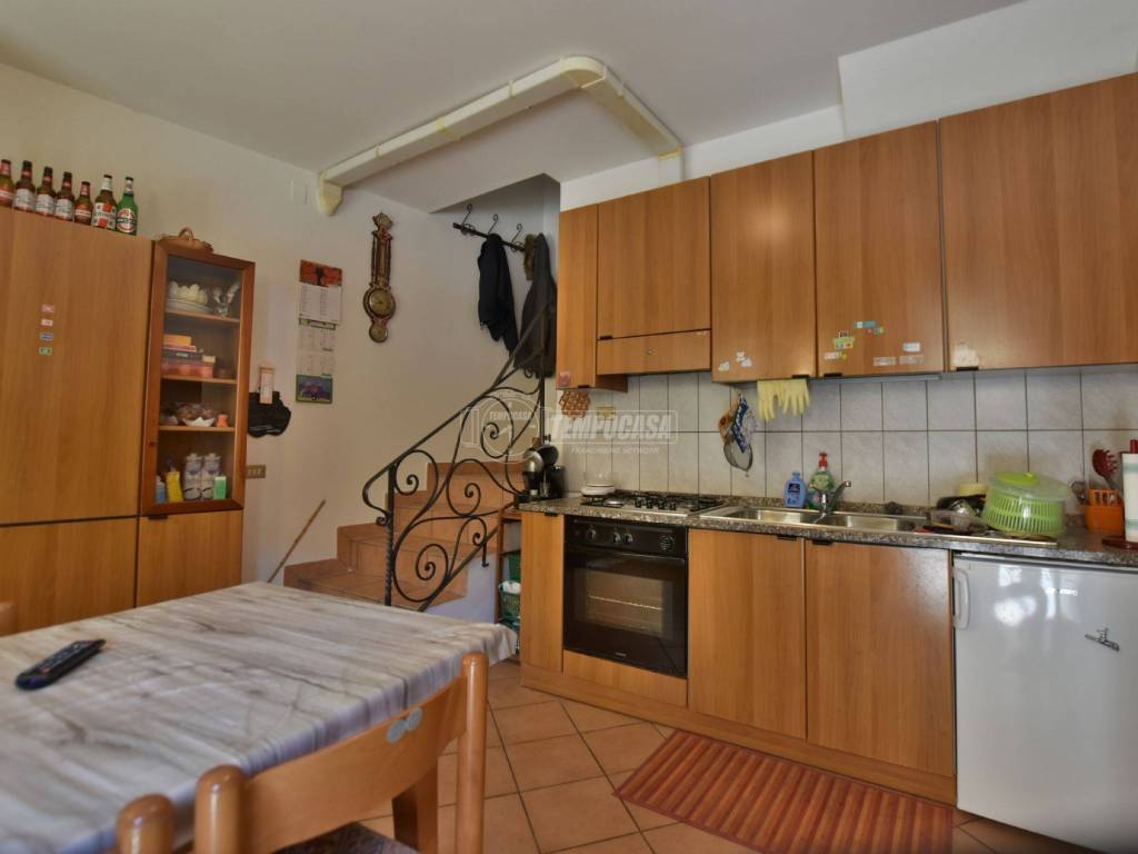 Appartamento a Matelica in Spiazzo San Maria in Pantano - Foto 2