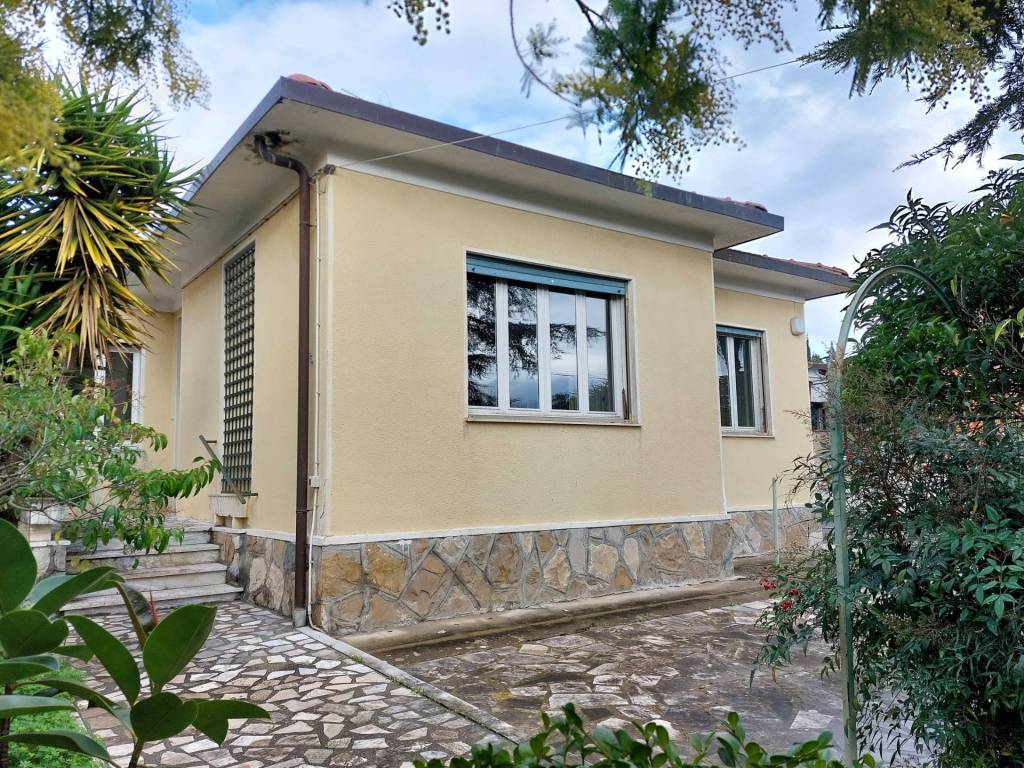 Villa a Diano marina in Via del Sole, 8 - Foto 2