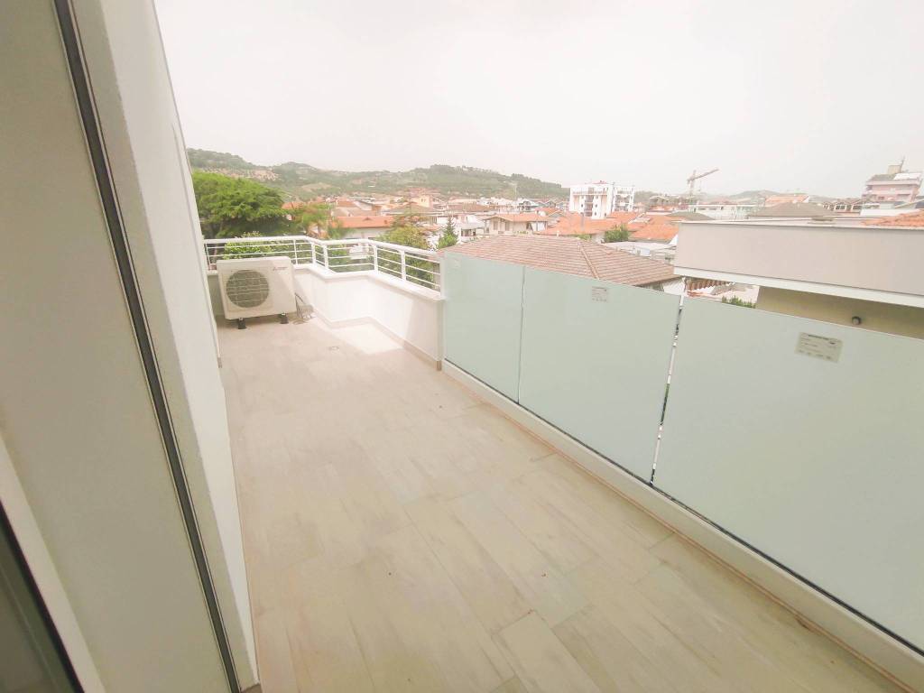 Appartamento a Tortoreto in Via Firenze - Foto 4