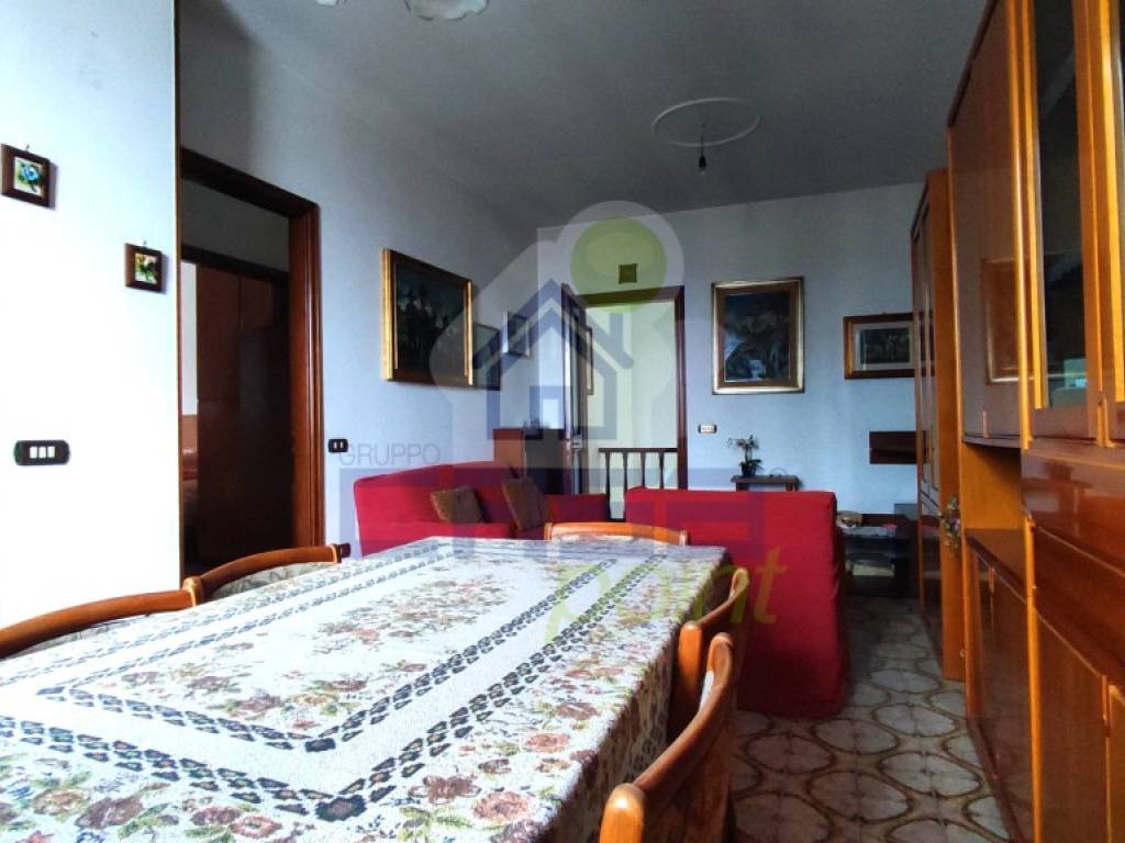 Palazzo / stabile a Castelnuovo bocca d'adda in Via Umberto I - Foto 3