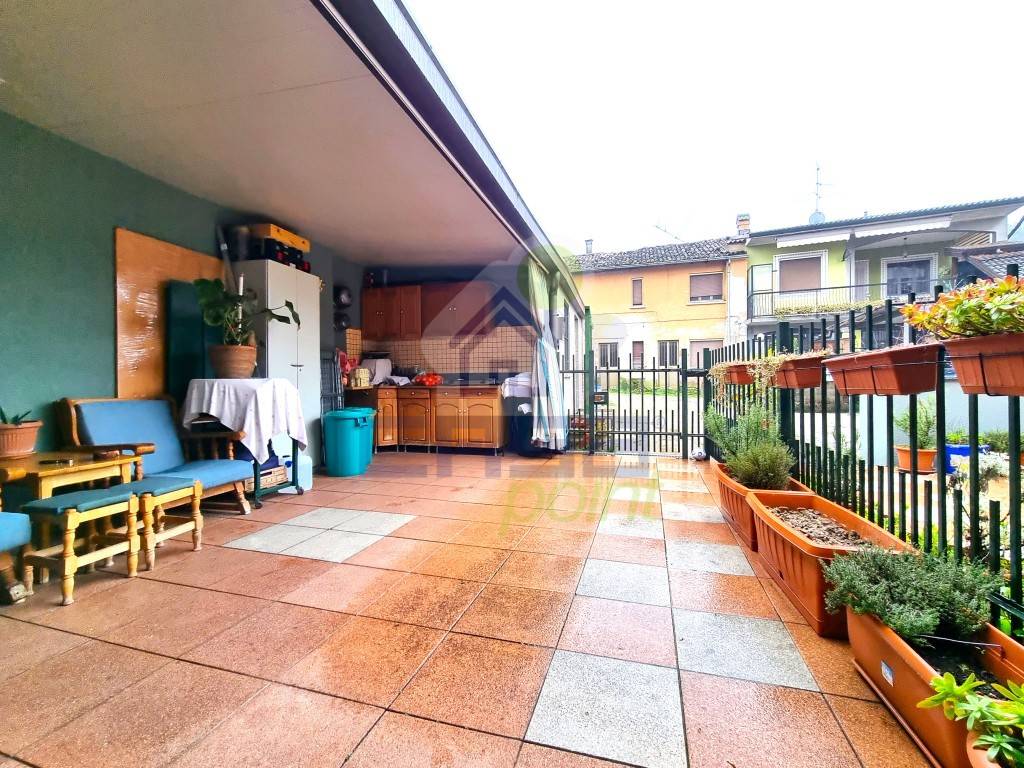 Appartamento a Secugnago in Via Vittorio Veneto - Foto 2
