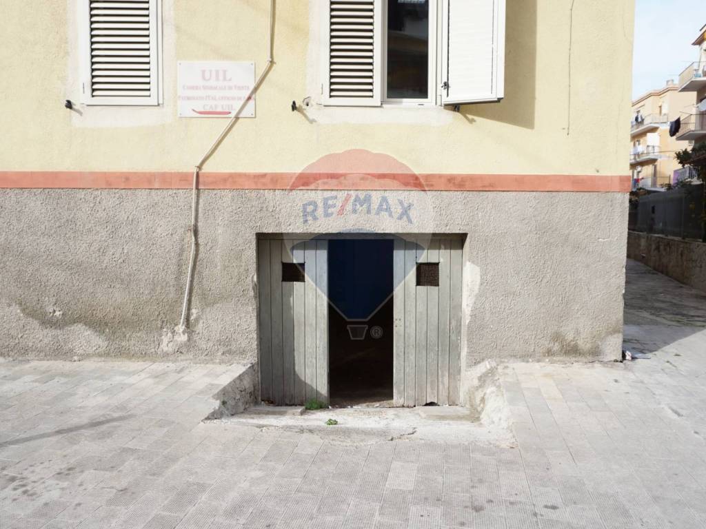 Box / garage a Vieste in Via Foggia - Foto 2