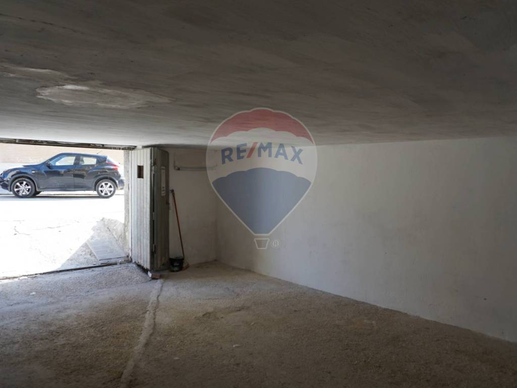 Box / garage a Vieste in Via Foggia - Foto 5