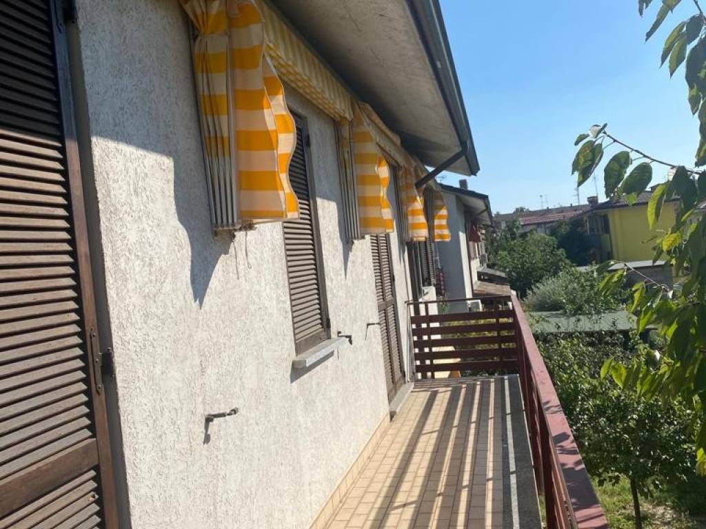 Villa a Voghera in Via Emilio Alessandrini - Foto 5