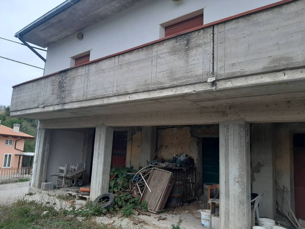 Rustico / casale a Teramo in Località Villa Rupo, 6 - Foto 3