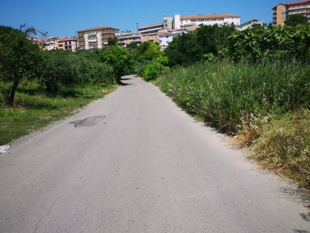 Terreno a Vasto in Via Istonia - Foto 3