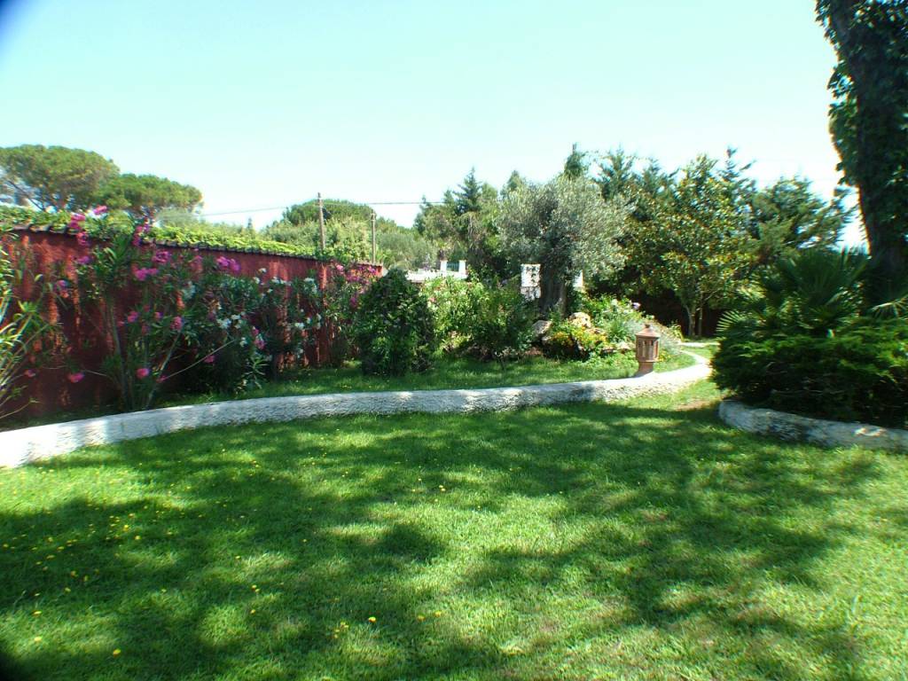 Villa a San felice circeo in Strada Provinciale Badino II - Foto 5