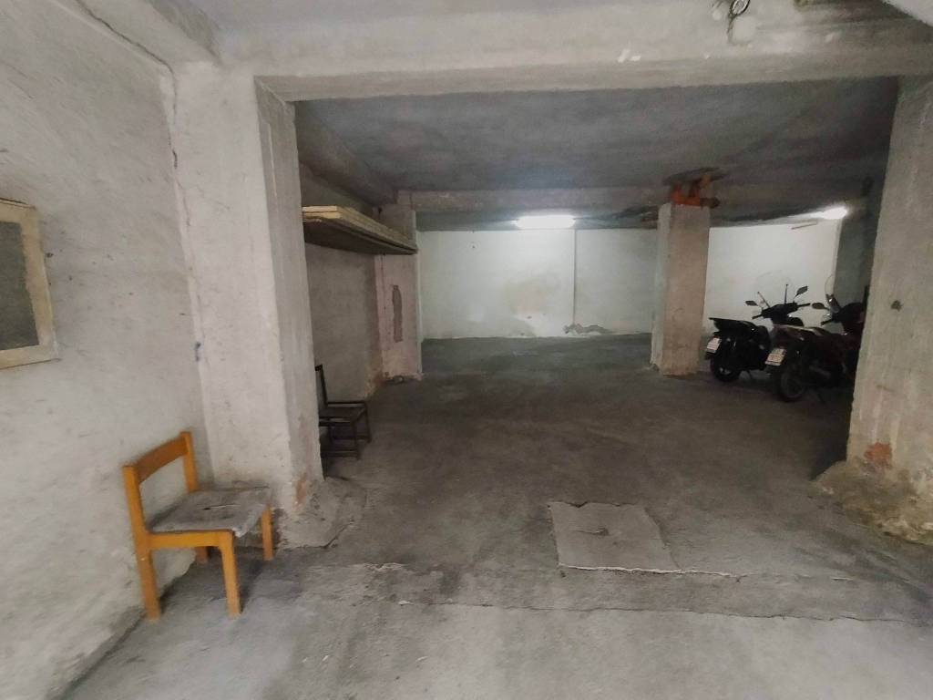 Box / garage a Catania in Via Faraci - Foto 3