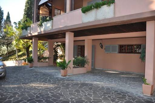 Villa a Perugia in Via Ferdinando Lambruschini - Foto 5