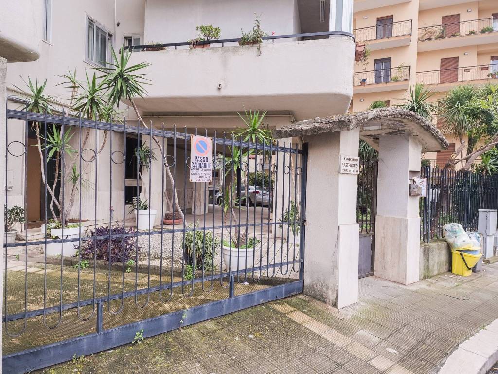 Appartamento a Reggio calabria in Via Aldo Moro Traversa 9 - Foto 3