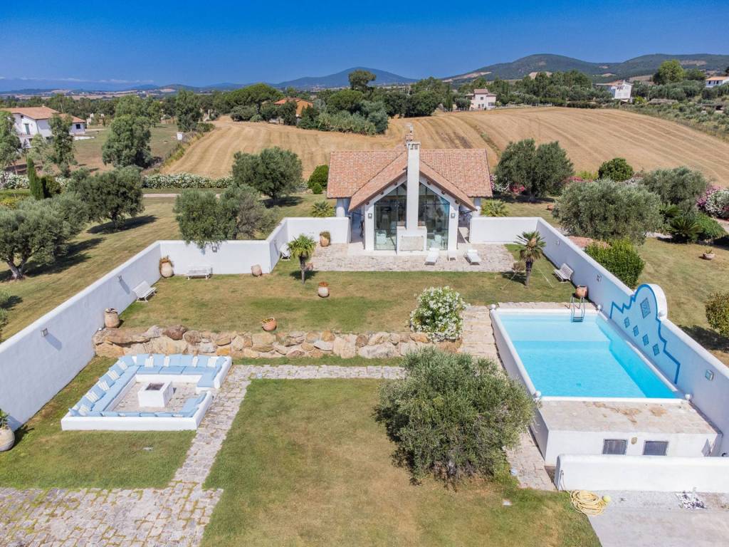 Villa a Montalto di castro in Piazza Felice Guglielmi, 12 - Foto 2