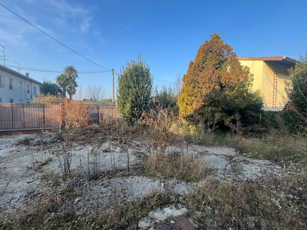 Casa indipendente a Jerago con orago in Via Giuseppe Garibaldi, 5 - Foto 4