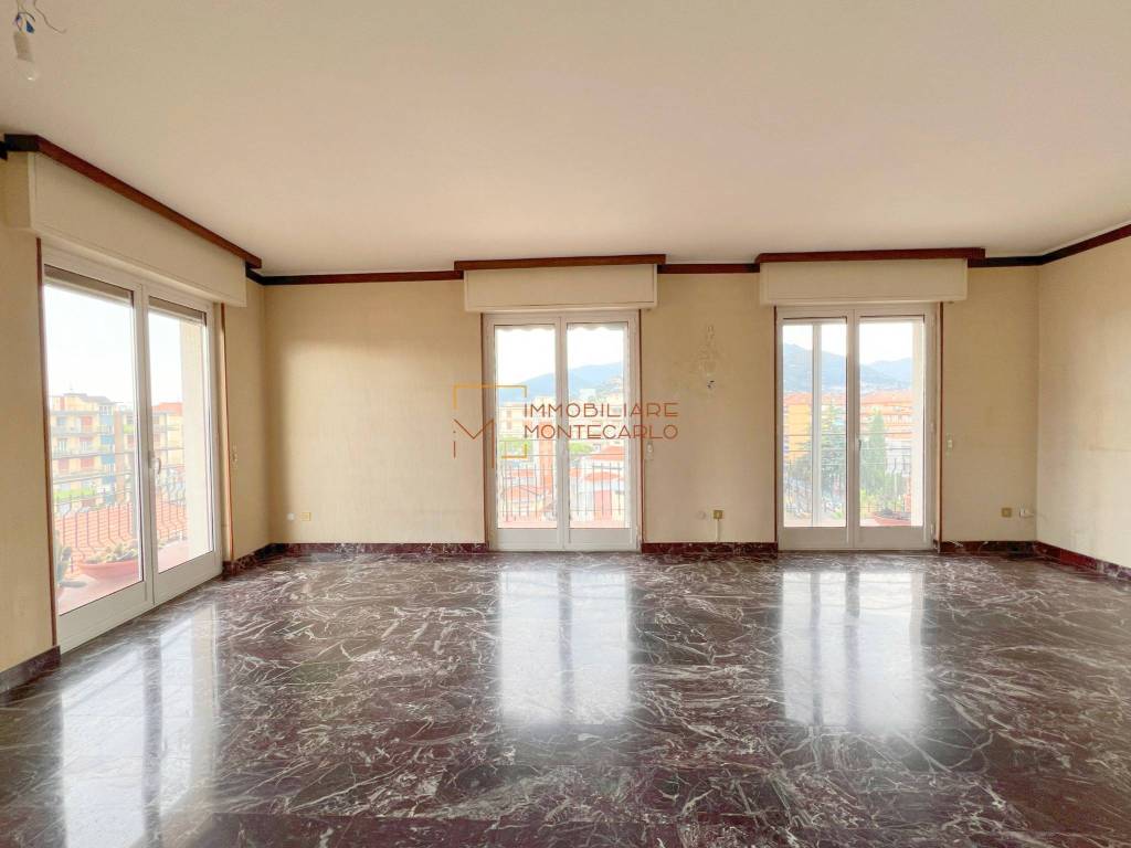 Appartamento a Ventimiglia in Via Roma, 78 - Foto 5