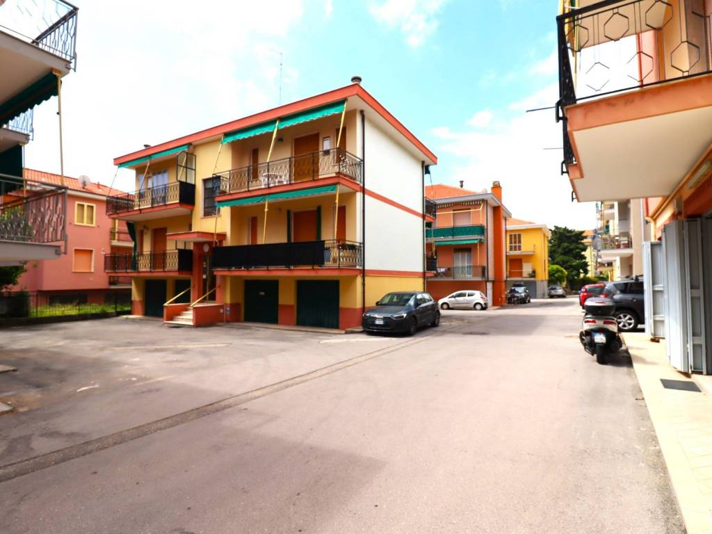 Appartamento a Loano in Via Giovanni Pascoli, 37 - Foto 5