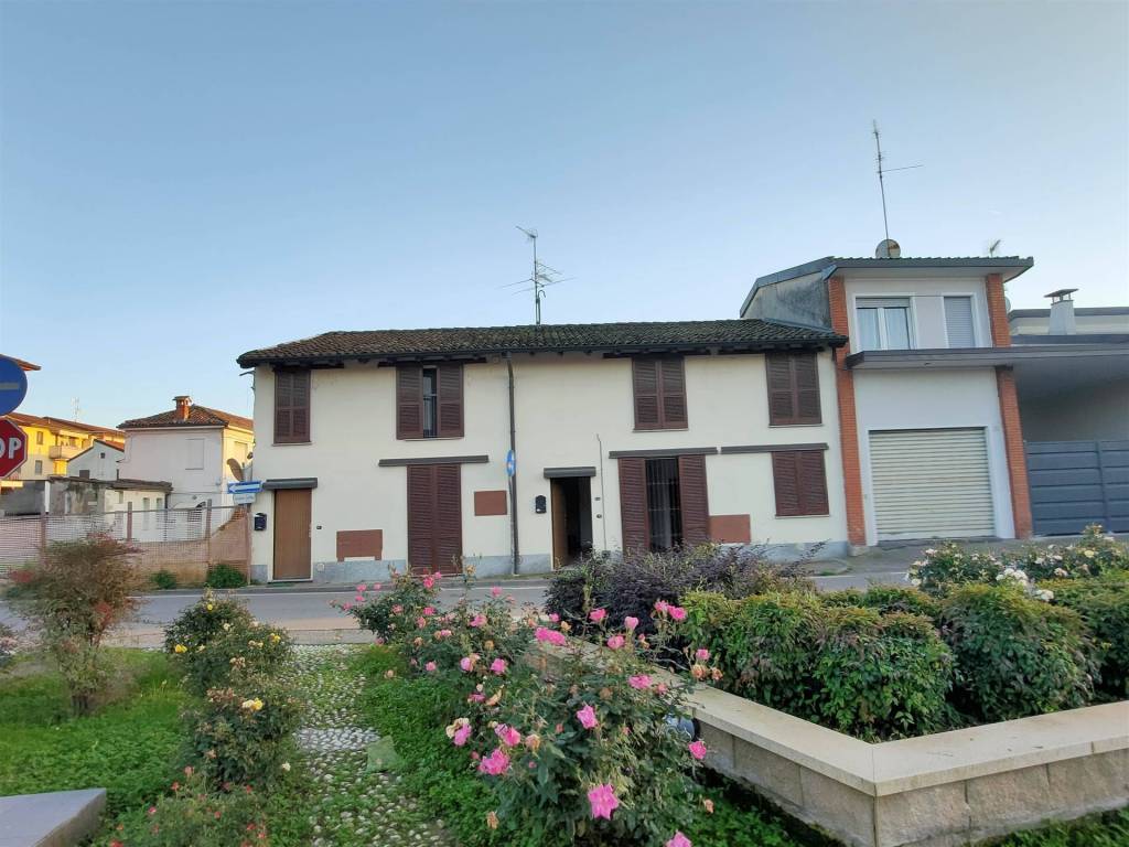 Appartamento a Sant'angelo lodigiano in Largo santa Maria , 7 - Foto 2