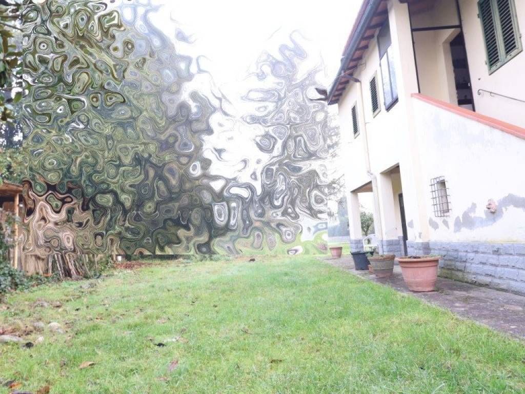Casa indipendente a Montevarchi in Via Ferdinando Magellano - Foto 5