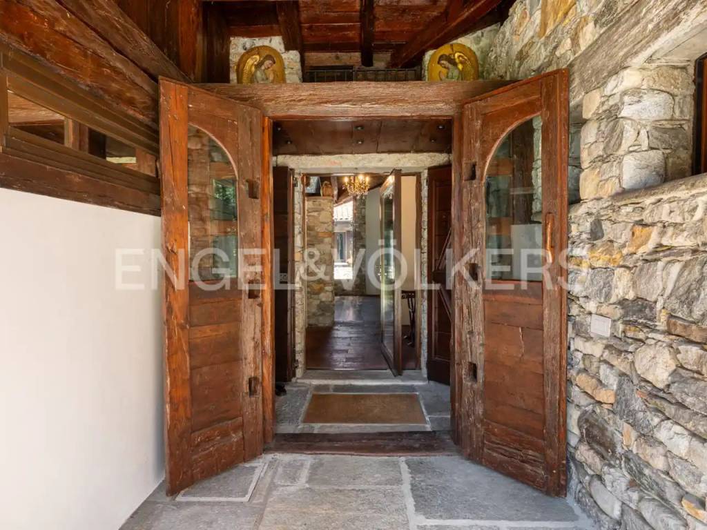 Villa a Castelveccana in Località Pira Pianeggi - Foto 4