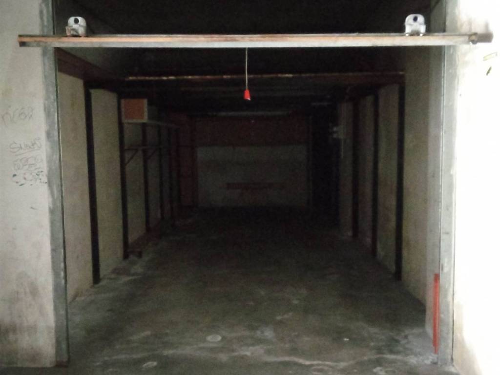 Box / garage a Mascalucia in via Degli Alpini , 2 - Foto 3
