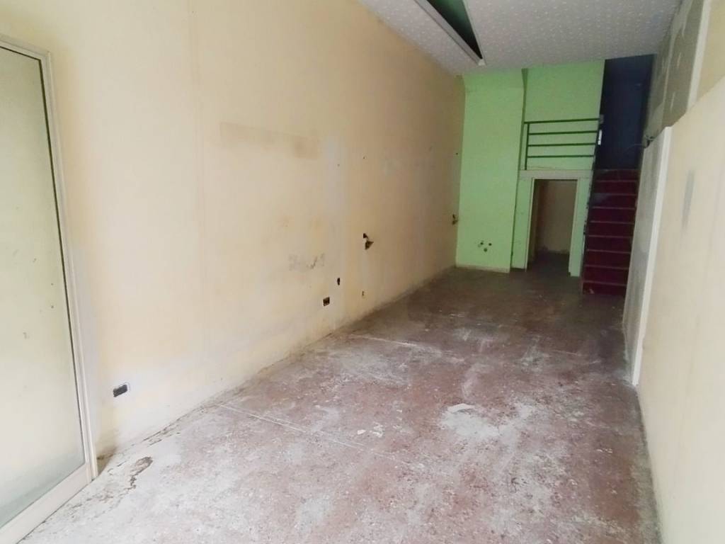 Immobile a Barcellona pozzo di gotto in Via Papa Giovanni XXIII - Foto 4