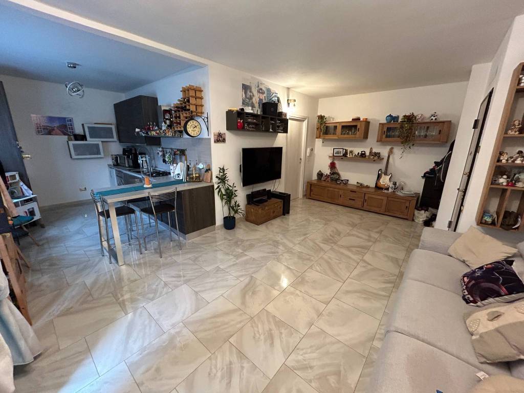 Appartamento a Alessandria in Via Aldo Moro - Foto 5