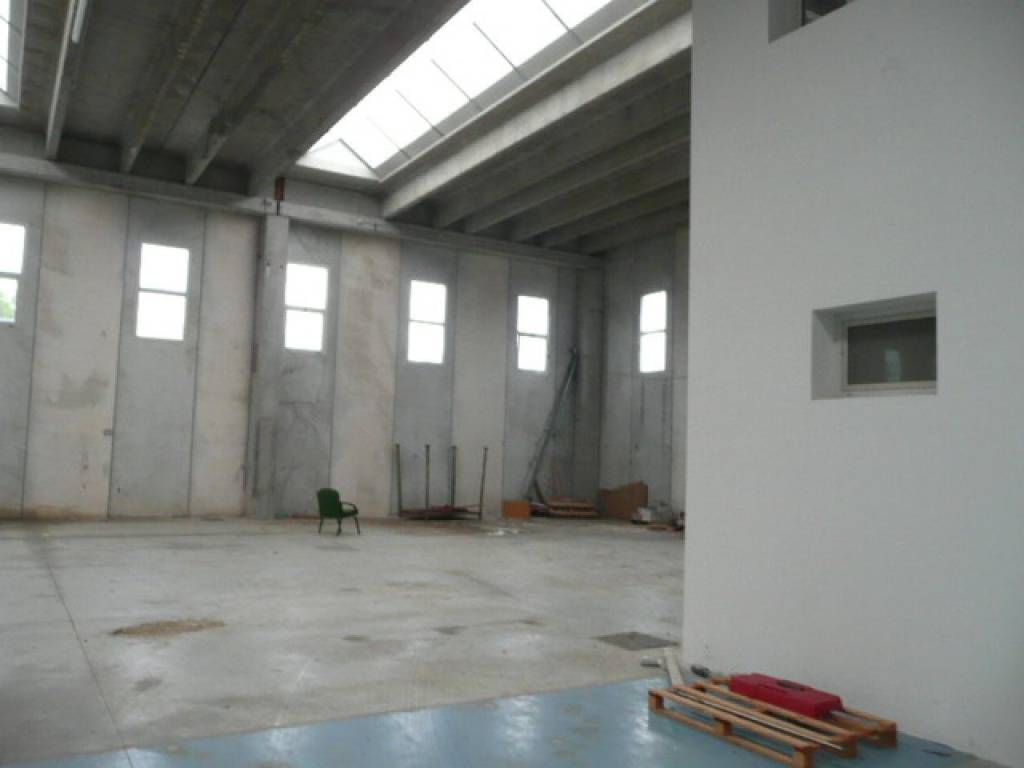 Immobile a Bellante in VIA PROVINCIALE PER CAMPLI, 23 - Foto 3