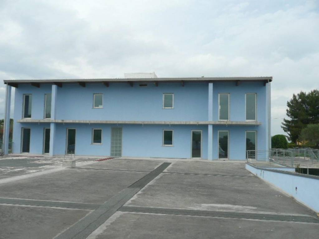 Immobile a Bellante in VIA PROVINCIALE PER CAMPLI, 23 - Foto 4