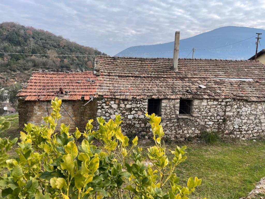 Rustico / casale a Giuliano di roma in Via Fosso del Carpino - Foto 5