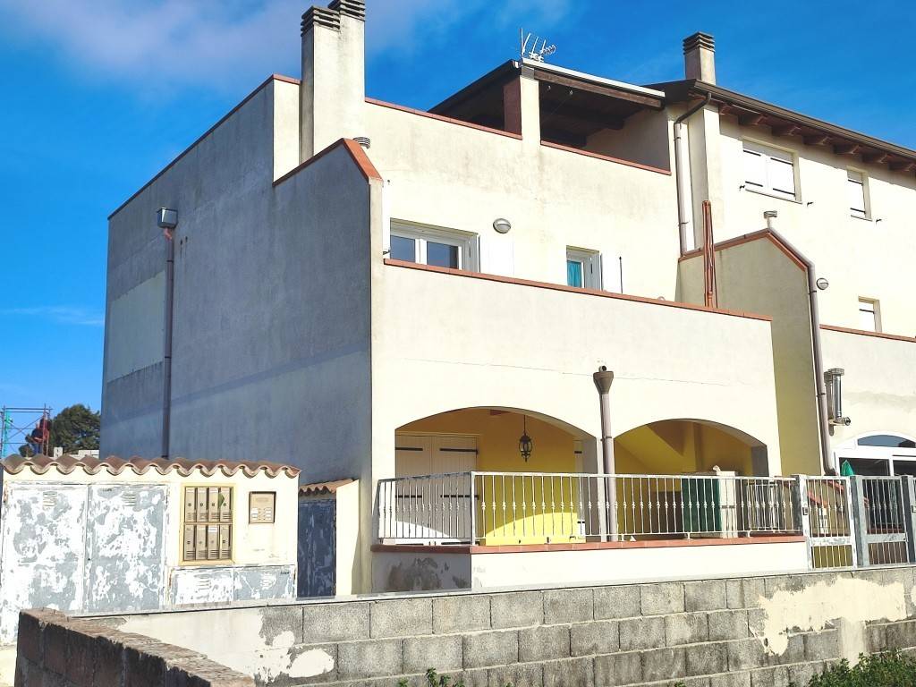 Appartamento a Suni in Via Ciusa - Foto 2