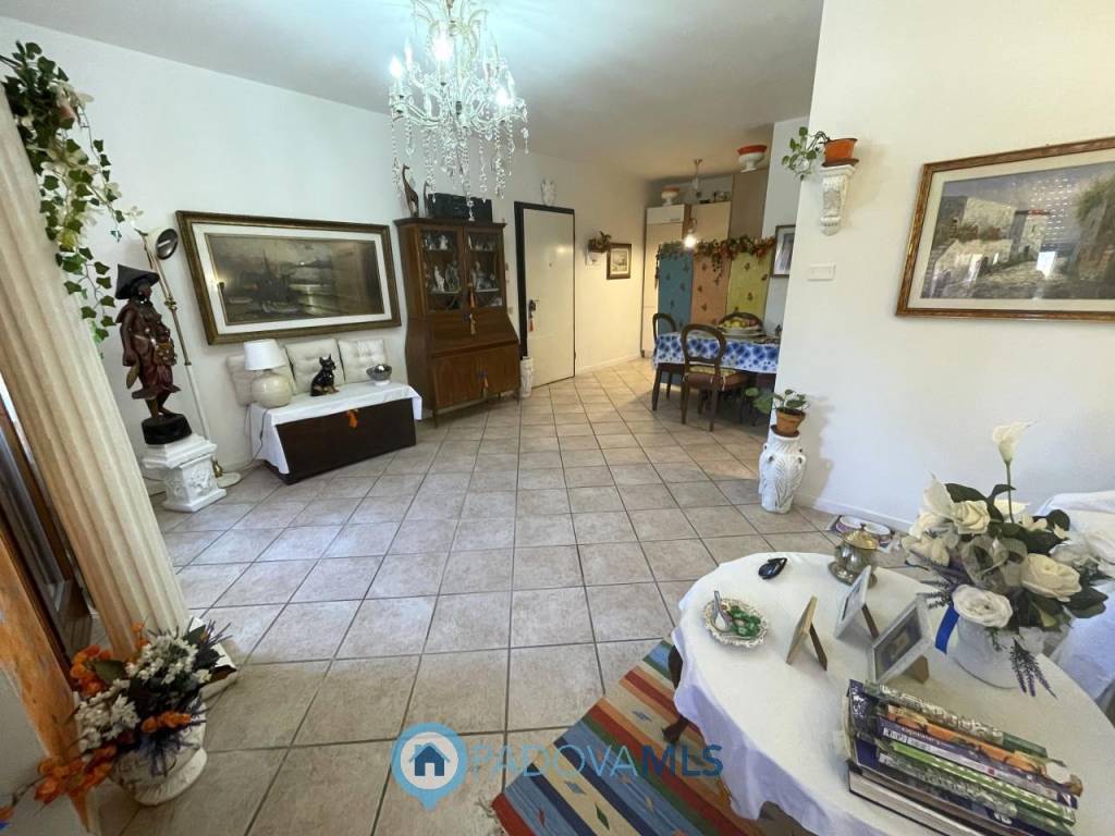 Appartamento a Cadoneghe in Via Bruno Camporese - Foto 2